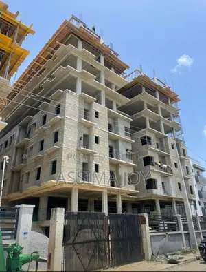 2bdrm Block of Flats in Iconia Height, Lekki Phase 1 for sale