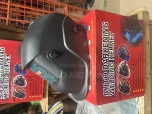 Auto Darkening Welding Helmet