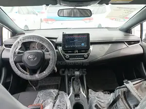 Toyota Corolla 2022 White