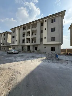 3bdrm Block of Flats in Idu for rent