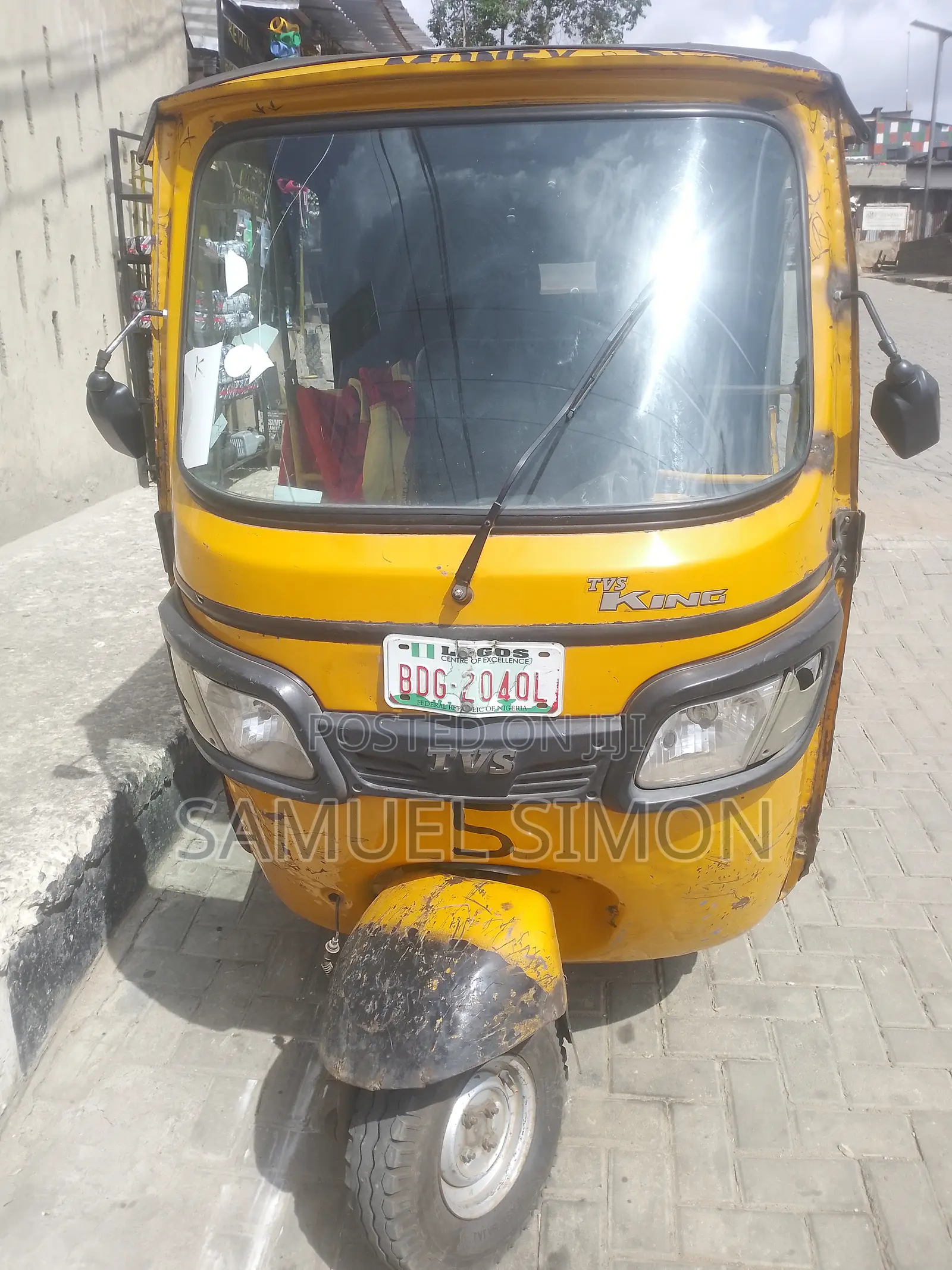 TVS King Cargo 2024 Yellow