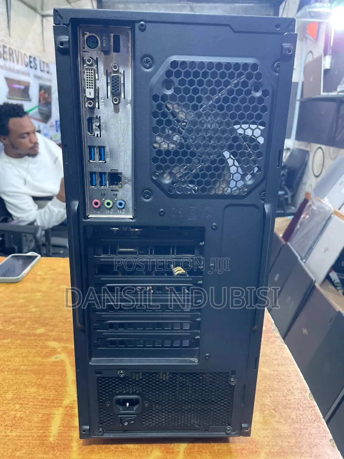 Desktop Computer 32GB Intel Core i7 SSD 512GB