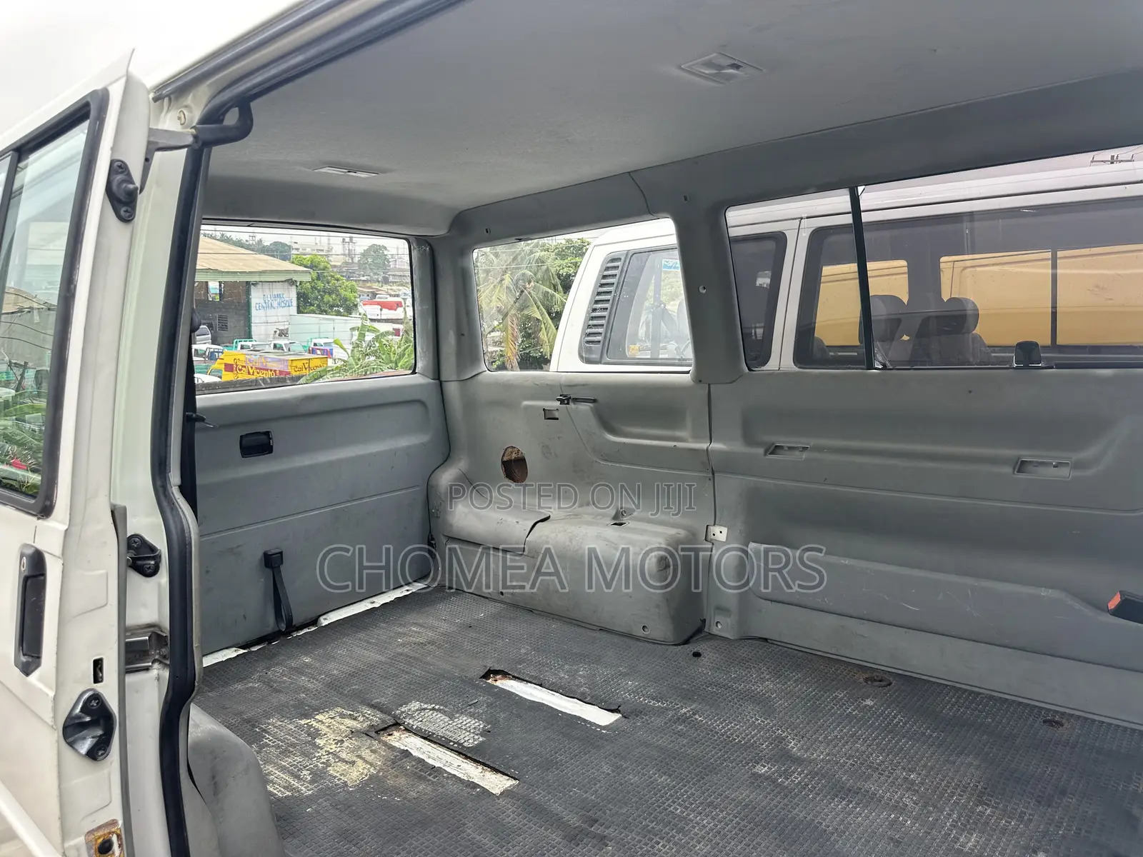 Volkswagen Transporter 2005 White