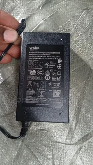 12v 4a Adapter Stock