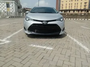 Toyota Corolla 2017 Silver
