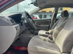 Toyota Corolla 2004 Red
