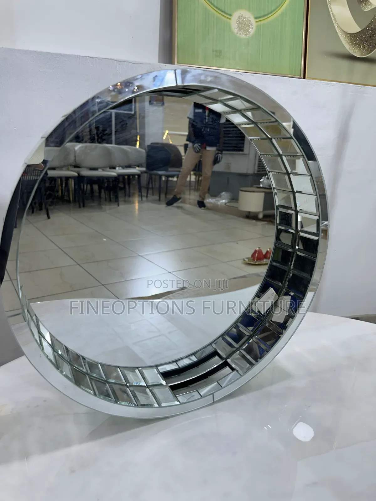 The Prism Ring Mirror