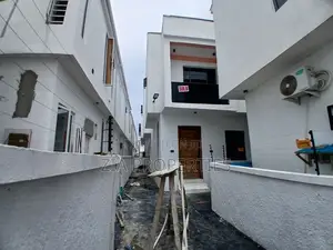 4bdrm Duplex in Ikota for rent