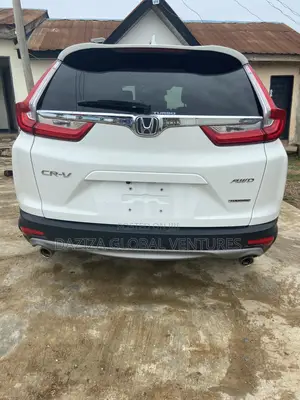 Honda CR-V 2018 White