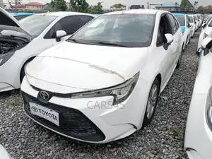 Toyota Corolla 2021 White