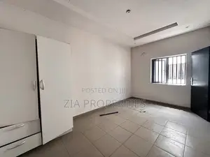 4bdrm Townhouse / Terrace in Ajah for rent