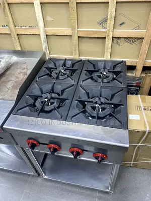 4 Burner Gas Cooker