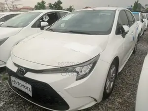 Toyota Corolla 2021 White