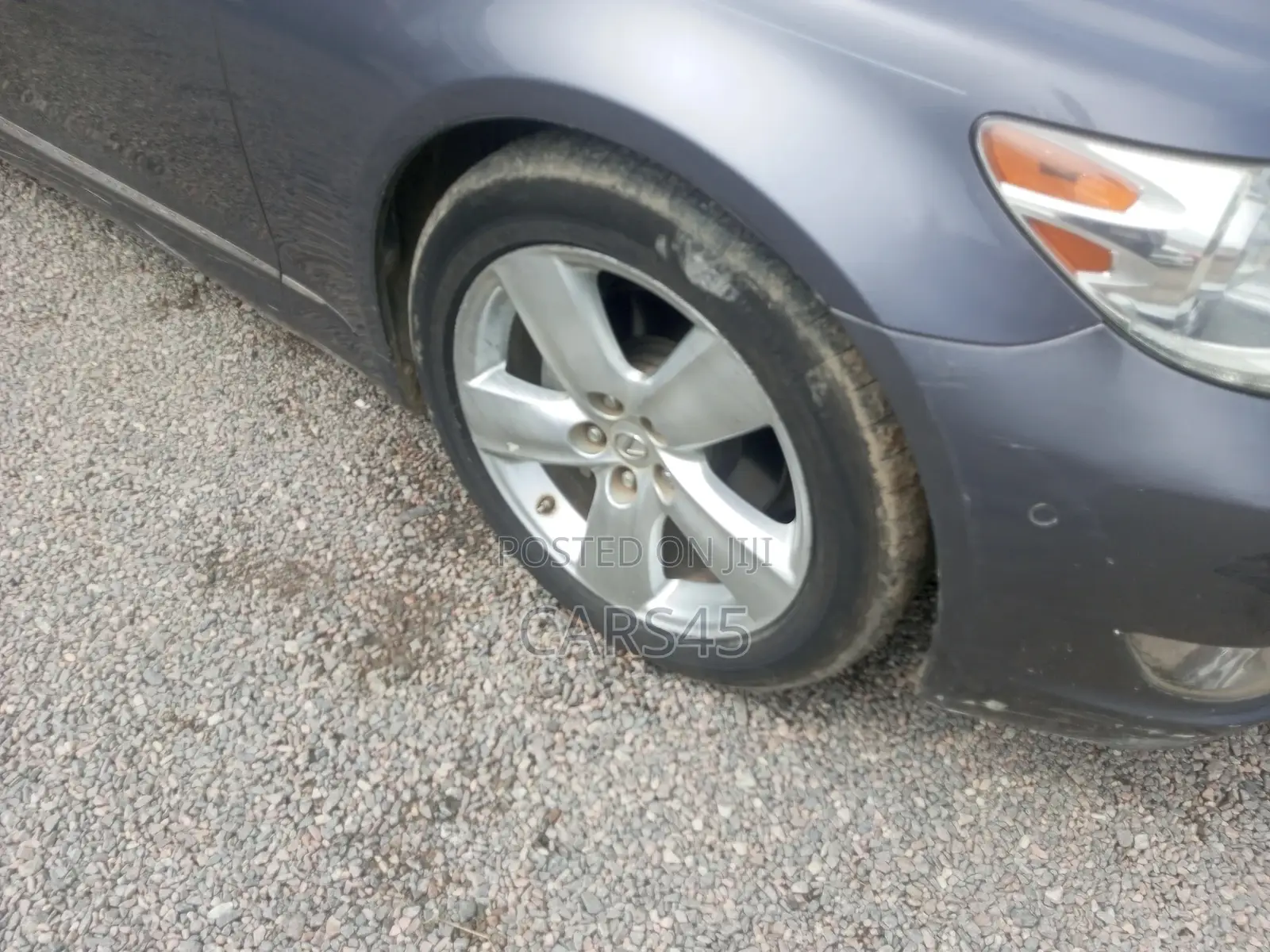 Lexus LS 2011 Gray