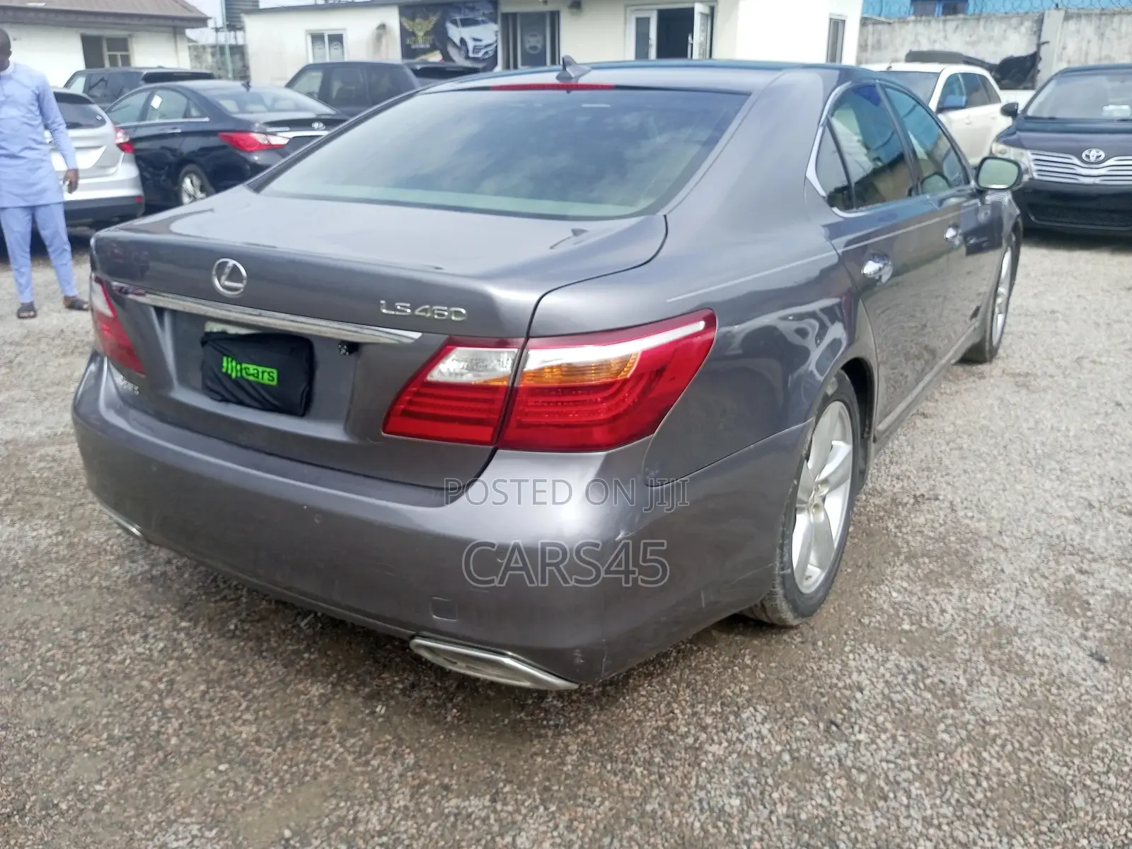 Lexus LS 2011 Gray