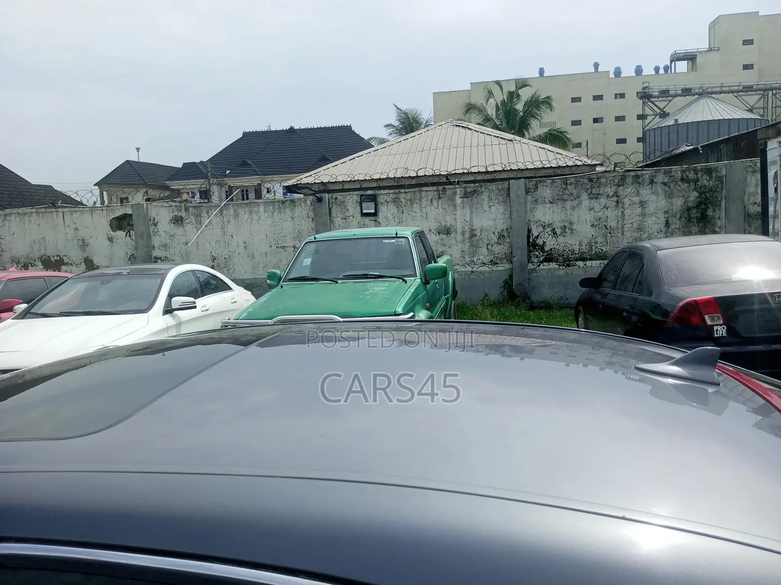 Lexus LS 2011 Gray