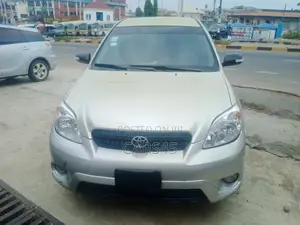 Toyota Matrix 2006 Silver