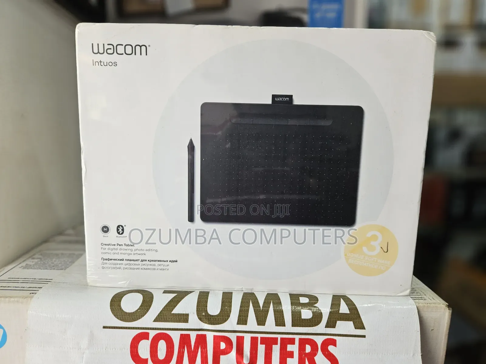 Wacom Intuos Bluetooth Graphics Tablet Medium