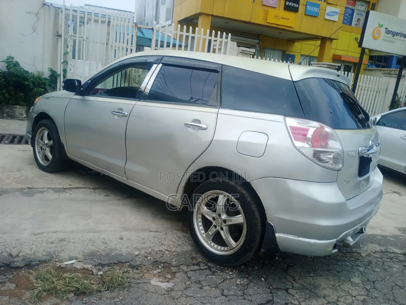 Toyota Matrix 2006 Silver