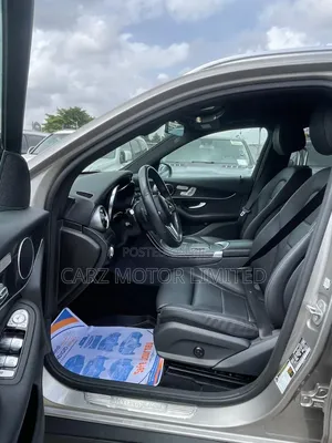 Mercedes-Benz GLC-Class 2021 Silver