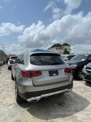 Mercedes-Benz GLC-Class 2021 Silver