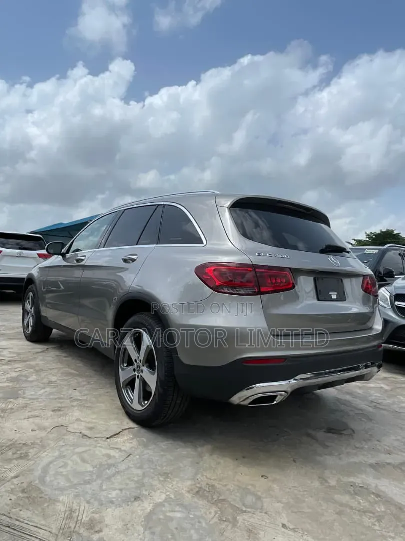 Mercedes-Benz GLC-Class 2021 Silver