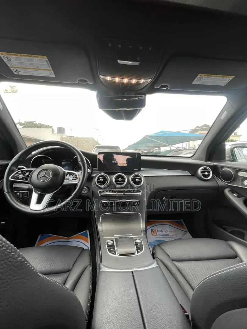 Mercedes-Benz GLC-Class 2021 Silver