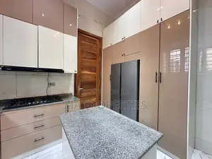 4bdrm Duplex in Agungi for rent