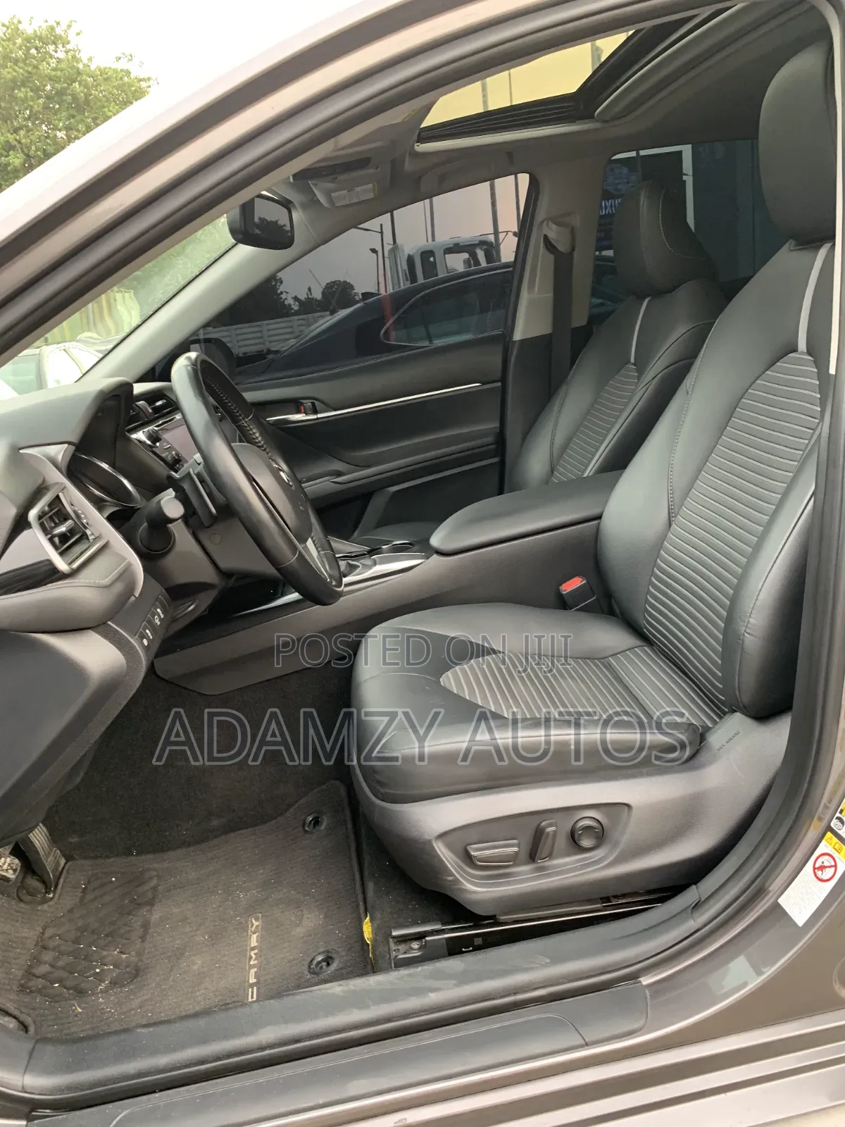 Toyota Camry 2026 Brown