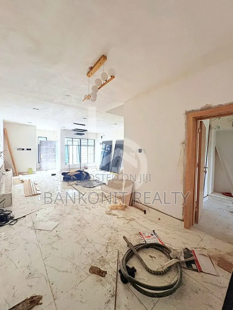 4 Bedroom Terrace Duplex