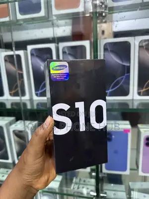 New Samsung Galaxy S10 128 GB White