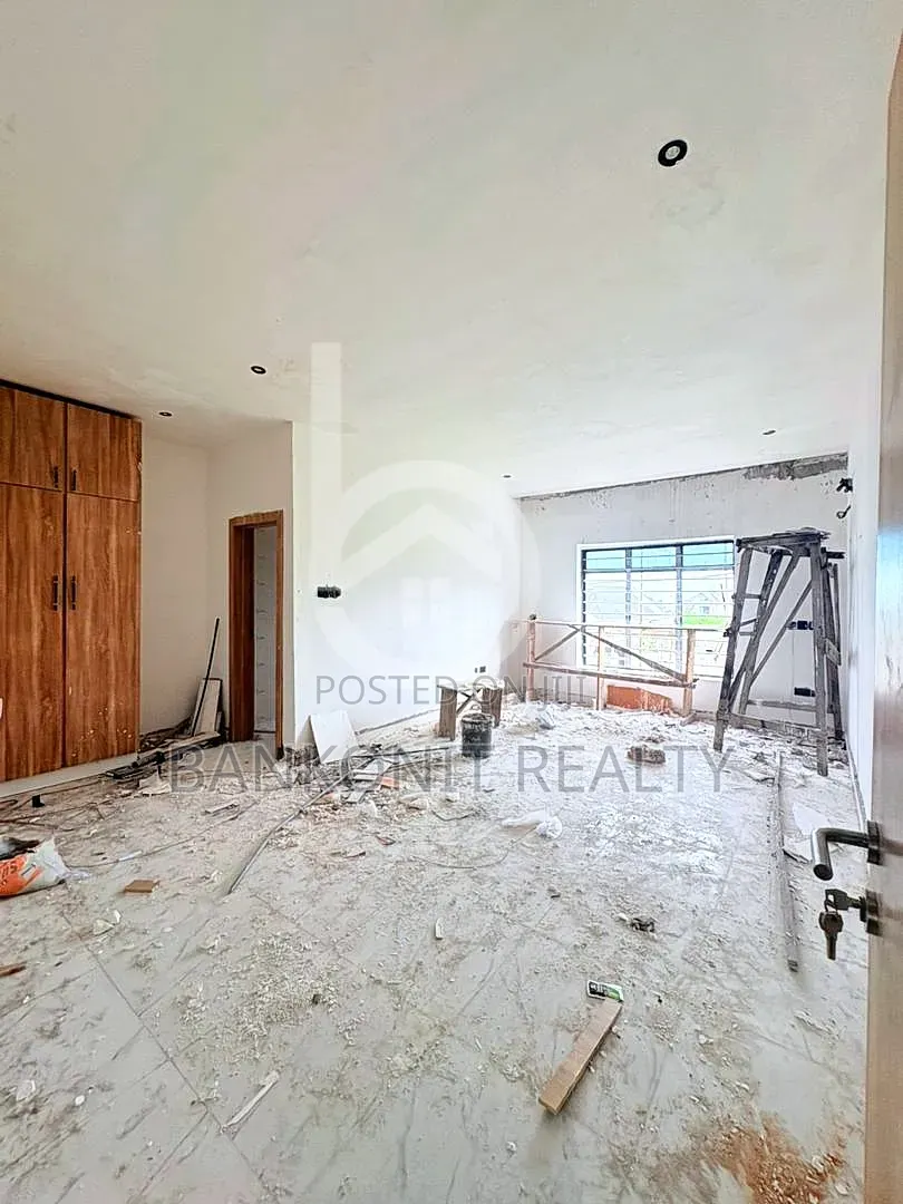 4 Bedroom Terrace Duplex