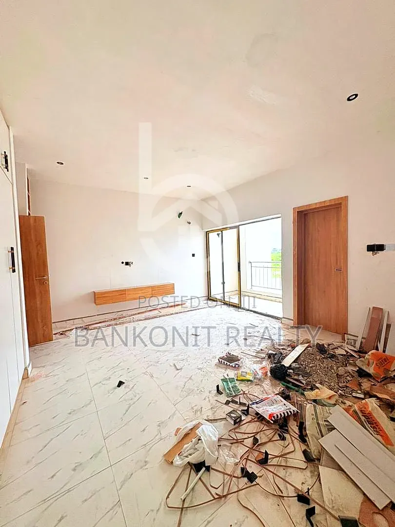 4 Bedroom Terrace Duplex
