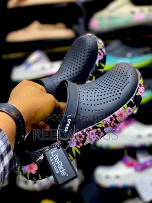 Lite Ride Crocs