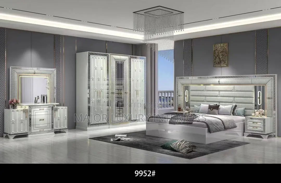 High Quality Bed and Bedframe Complete Set