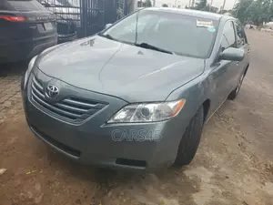 Toyota Camry LE 4dr Sedan (2.4L 4cyl 5A) 2009 Green
