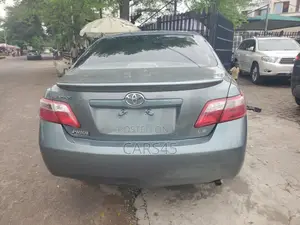 Toyota Camry LE 4dr Sedan (2.4L 4cyl 5A) 2009 Green