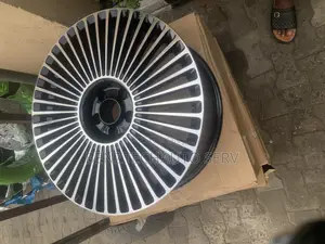 Mercedes Benz Rim