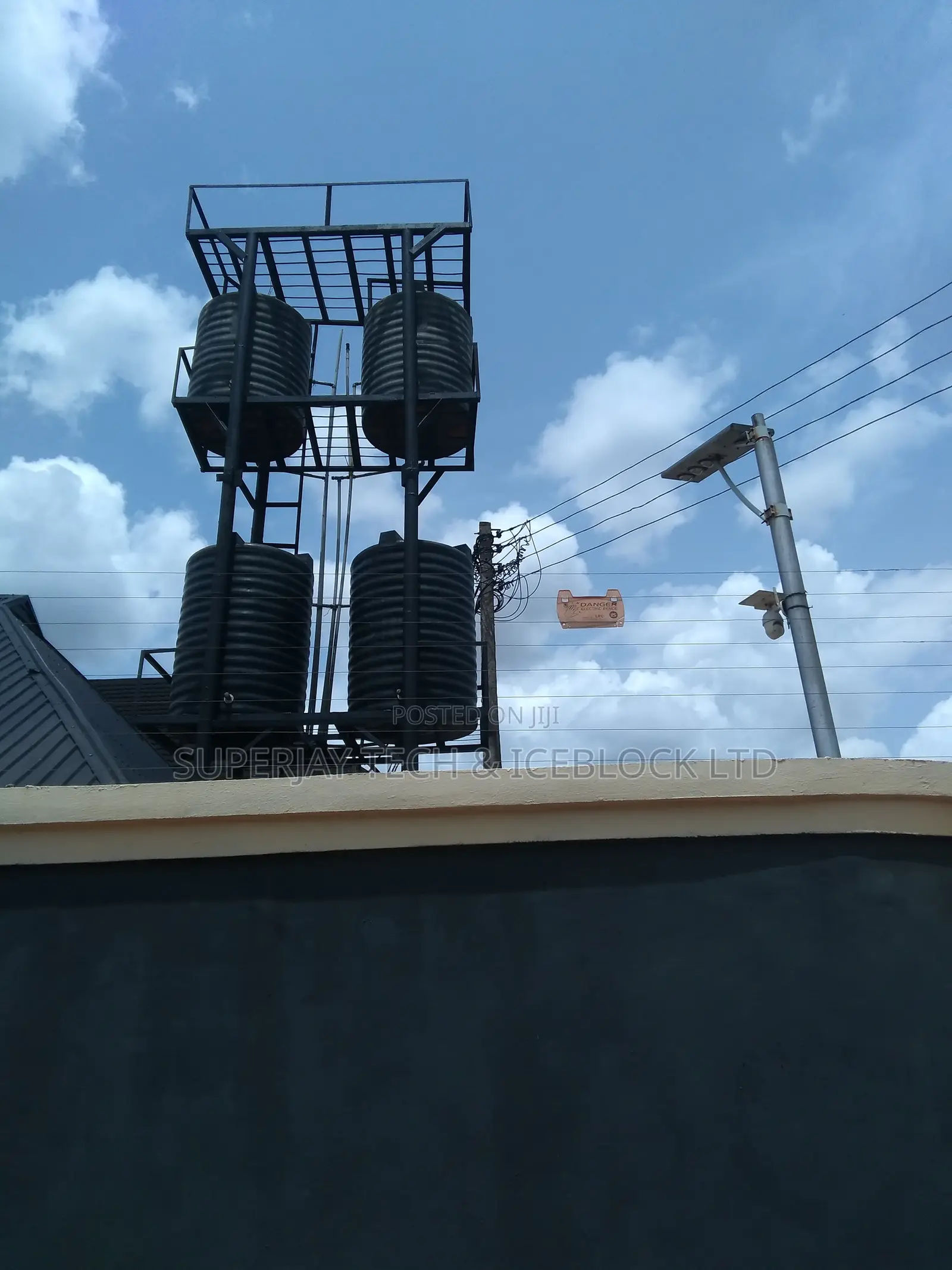 Electric Fence Installer