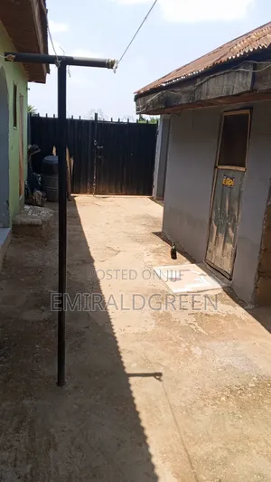3bdrm Bungalow in Kpyegyi By Anglican, Kpeyegyi for sale