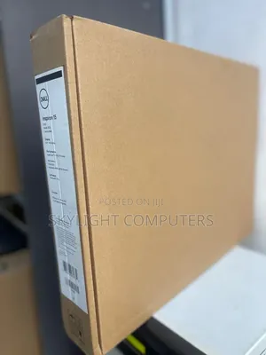 New Laptop Dell Inspiron 15 3000 16GB Intel Core i7 SSD 512GB