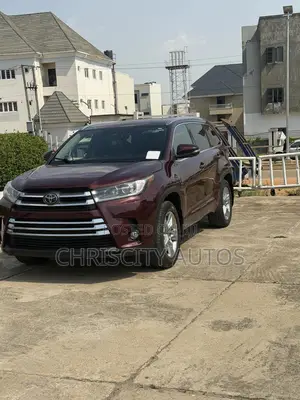 Toyota Highlander Limited 4x4 V6 (3.5L 6cyl 8A) 2017 Red