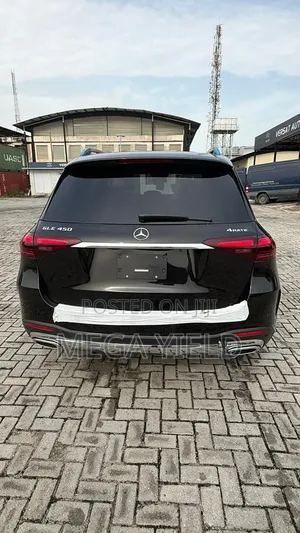 New Mercedes-Benz GLE-Class GLE 450 4MATIC AWD 2025 Black