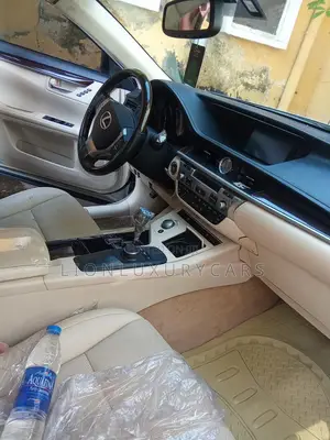 Lexus ES 2017 Beige