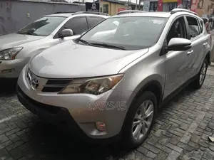 Toyota RAV4 2014 Silver