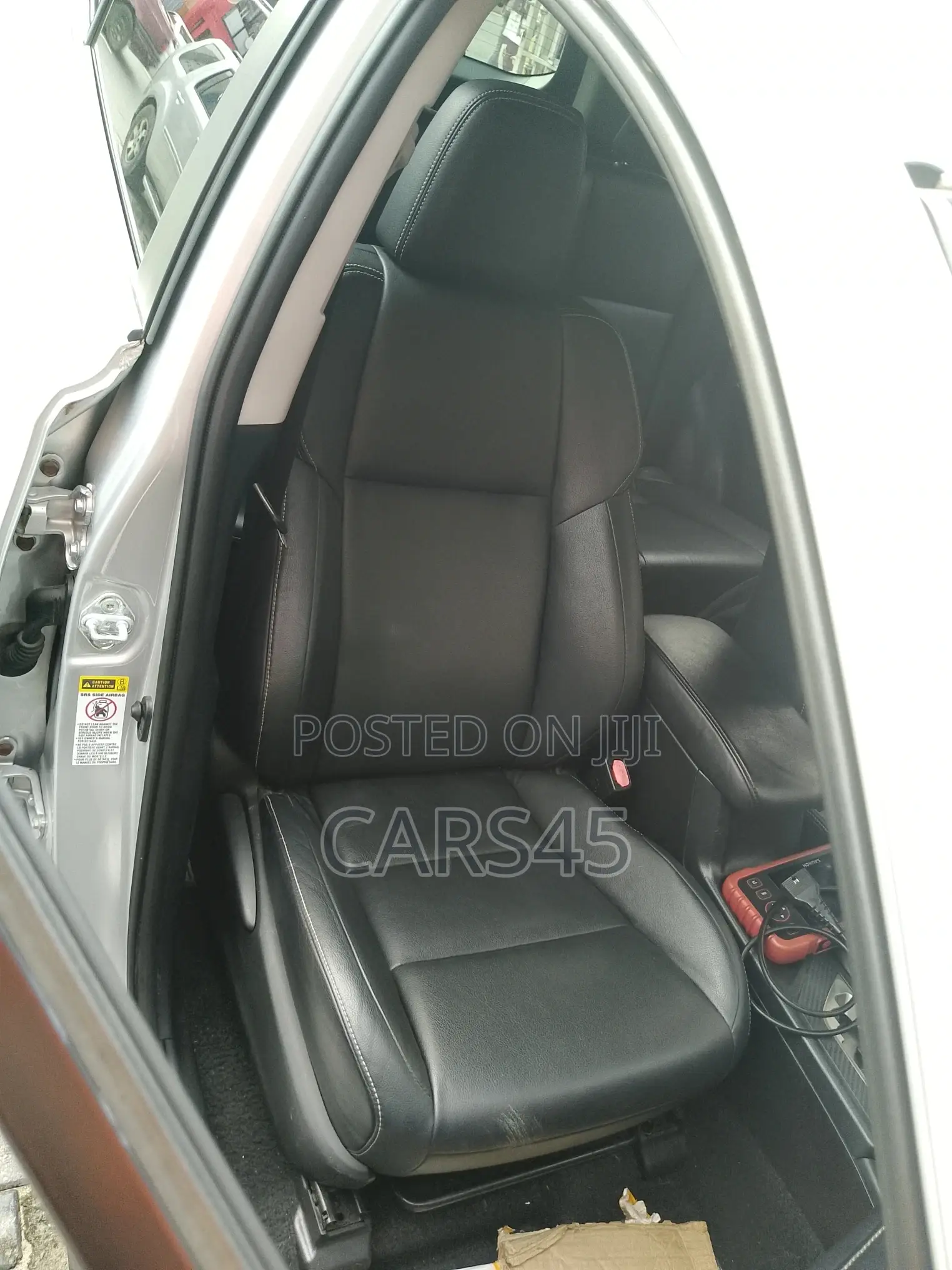 Toyota RAV4 2014 Silver
