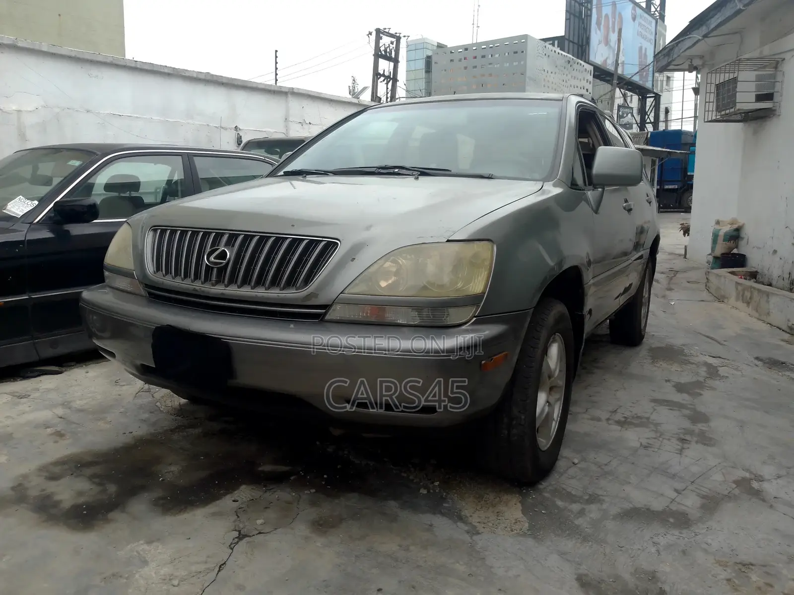 Lexus RX 2000 Gray
