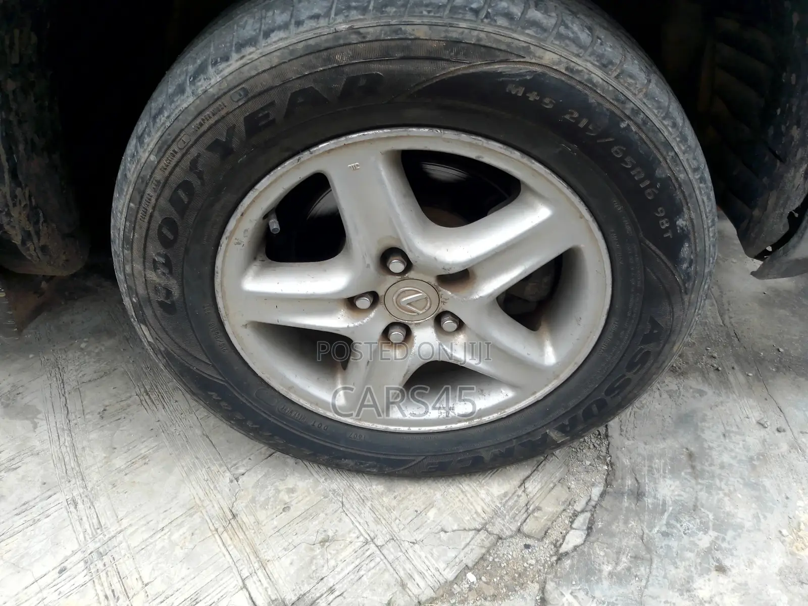 Lexus RX 2000 Gray
