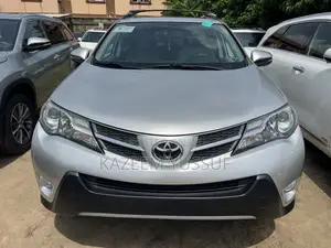 Toyota RAV4 Limited 4dr SUV AWD (2.5L 4cyl 6A) 2014 Silver