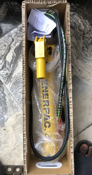 Enerpac P39 Hydraulic Hand Pump